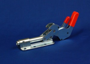 Push-pull clamps with safety locking